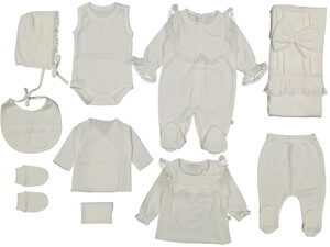  6020P Kız Bebek Jakarlı Dantelli Kutulu 10'lu Hastane Çıkış Seti