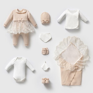 8342N Kız Bebek Dantelli Triko 10'lu Kutulu Naturel Hastane Çıkış Seti