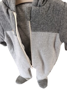  9502T Erkek Bebek Fermuarlı Kapüşonlu Patikli Tulum